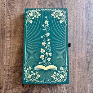 Tomorrowland 2019 Europe Electronic Dance Musical Festival Book, Map Accessories